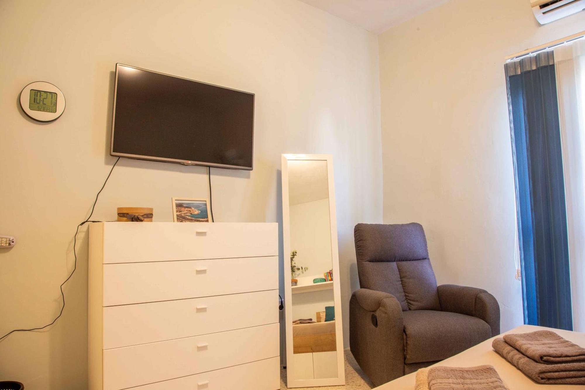 Spacious, Modern 3 Bedroom Apartment - 세인트폴스베이 외부 사진